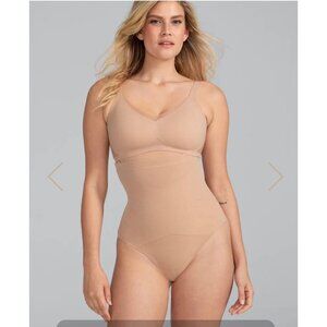 Honeylove Strong Support Mid-Waist Superpower Thong Sand Size Medium